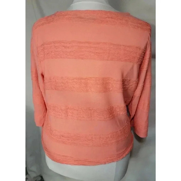 BAY STUDIO CORAL RIBBED 3/4 SLEEVE TOP PLUS SIZE 1X - Picture 3 of 4